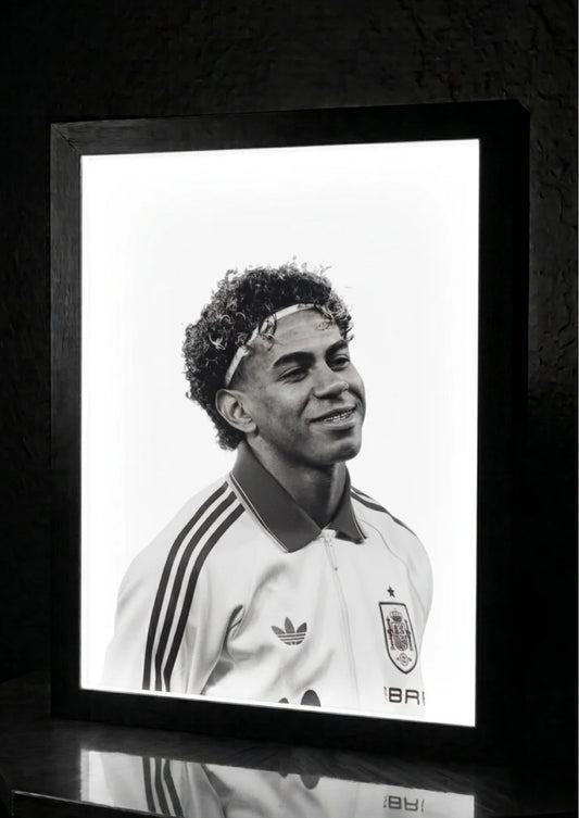 Lamine Yamal (Frame)